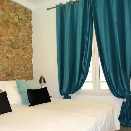 Apartment Rue Des Serbes